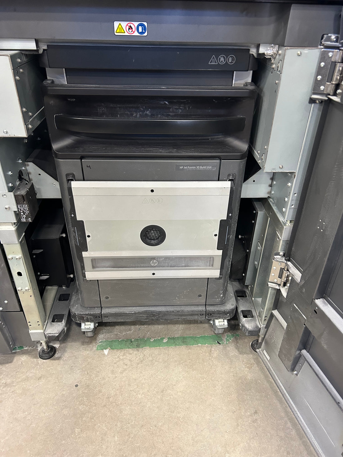 For Sale: HP 4200 Jet Fusion 3D Printing System