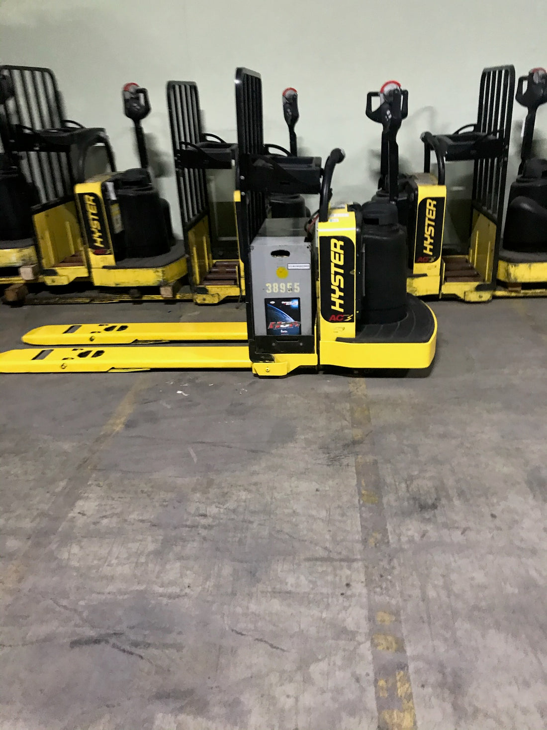 MEGA Multi-Site Auction: Material Handling, Warehouse Equipment, Supplies and More!