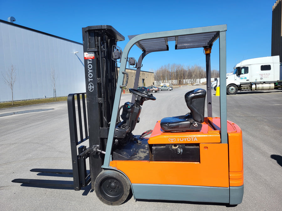 SOLD!!!  Auction (04-19-23): *** NO BUYERS PREMIUM *** Forklifts, Floor Cleaners, Metalworking, and More!